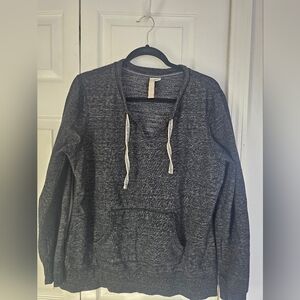 Womens V Neck Sweatshirt With Front Pockets Sz L